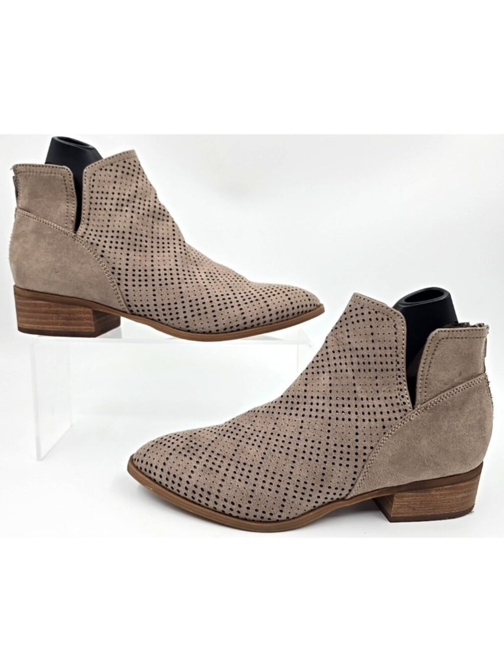 BKE Lolita Ankle Boots Faux Suede Back Zip Urban Western Pine Bark Women's 8M